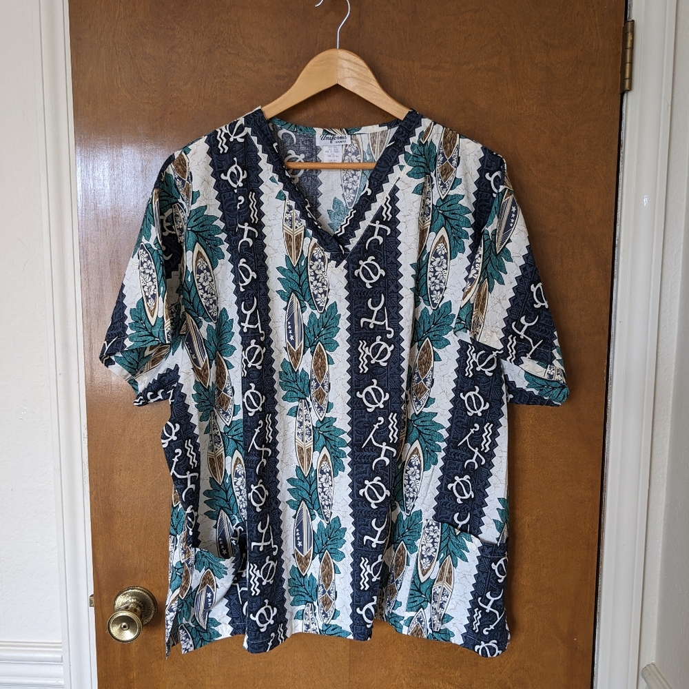 Vintage Uniforms Hawaii Tropical Surfboard V-neck Short Sleeve Shirt